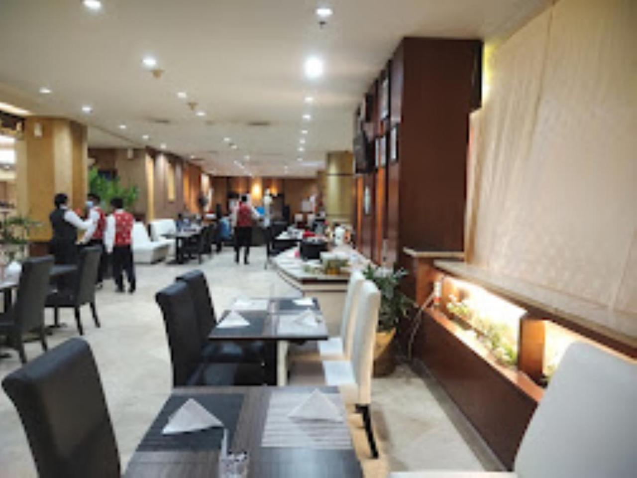 Grand Elite Hotel פקאנבארו מראה חיצוני תמונה