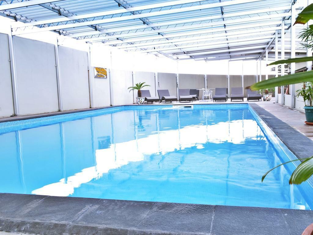 Grand Elite Hotel פקאנבארו מראה חיצוני תמונה